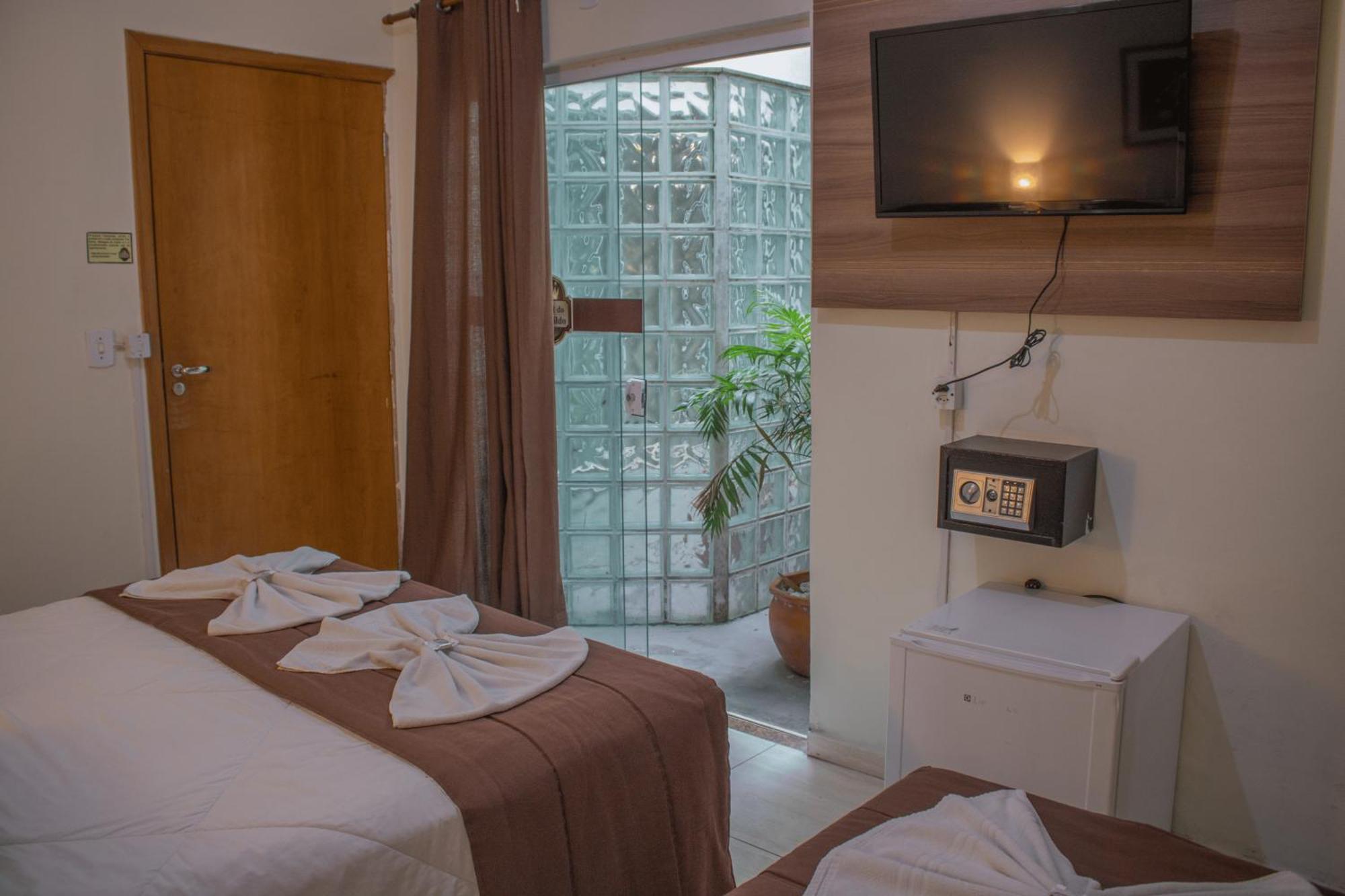 Hotel Do Reinildo I Cachoeira Paulista Eksteriør billede