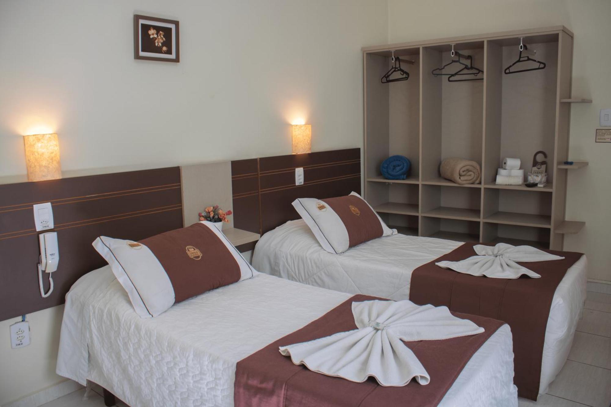 Hotel Do Reinildo I Cachoeira Paulista Eksteriør billede