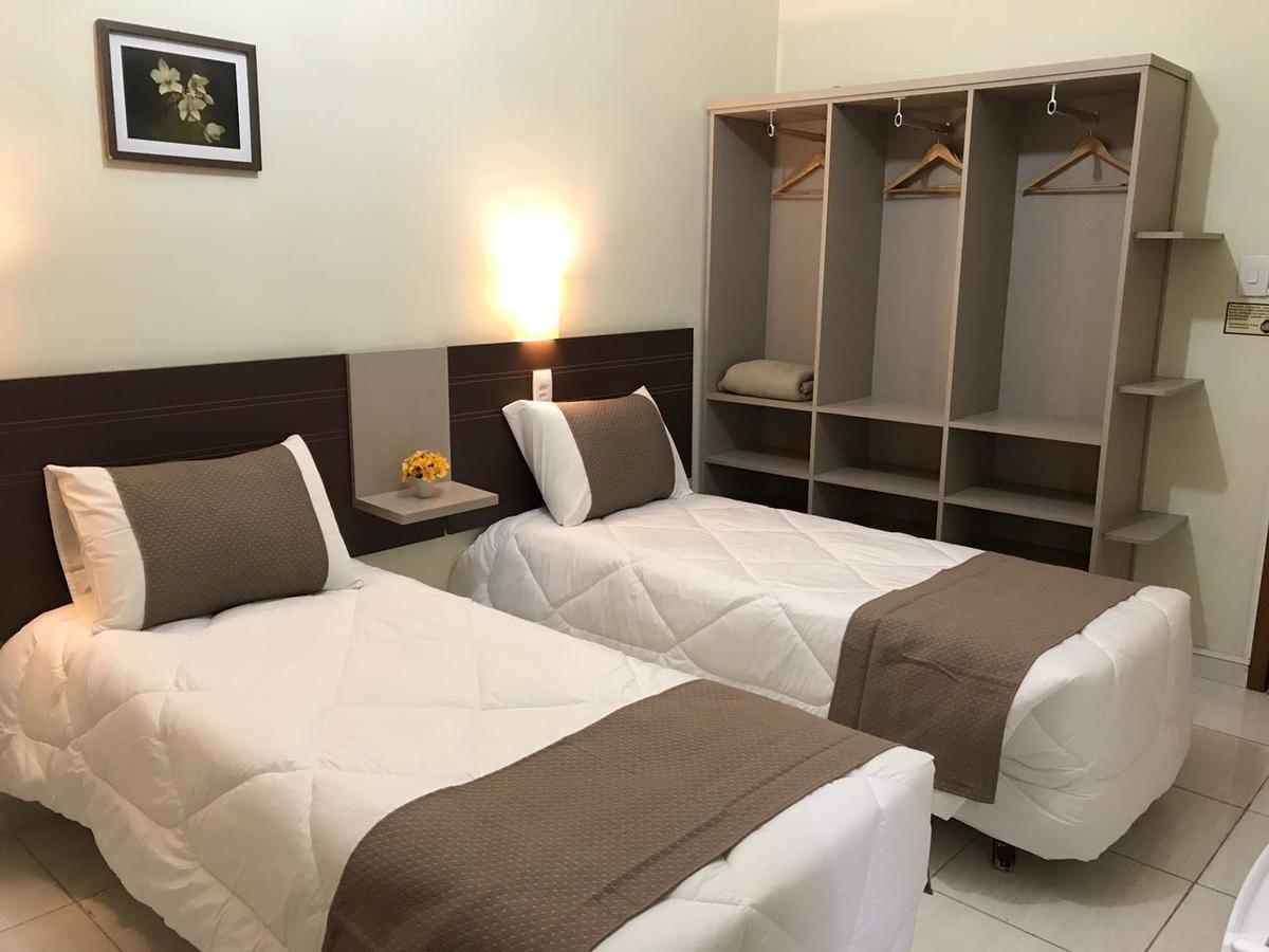 Hotel Do Reinildo I Cachoeira Paulista Eksteriør billede